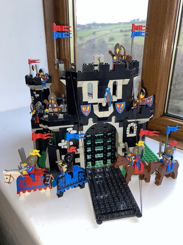 Lego castle black monarch - castle, monarch's