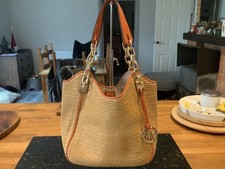 GORGEOUS Michael Kors “MK