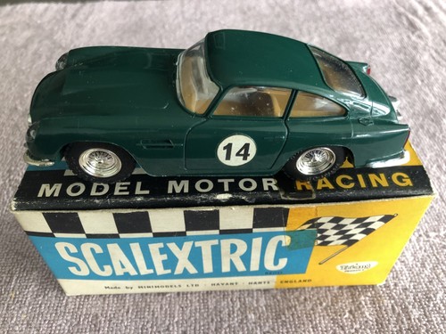 Scalextric c68 aston martin - scalextric,
