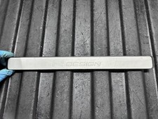 VOLVO V60 R-Design Silver