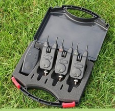 rovex 3+1 wireless bite alarm set - presentation case - unused FISHING SET UP