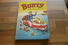 Bunty Book For Girls 1977