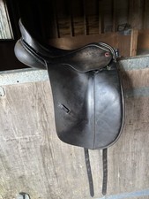 17inch Albion dressage Saddle