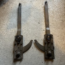 VW Beetle Oval door window