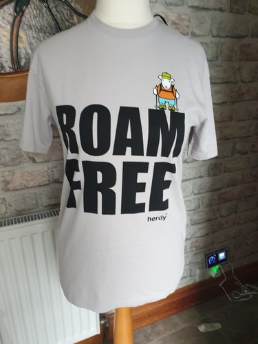 Bnwt unisex herdy roam - -, free