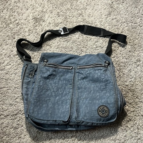 Y2k kipling triple compartment - kipling,