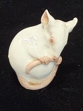 Royal Copenhagen White Pink