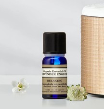 Neal's Yard Remedies English