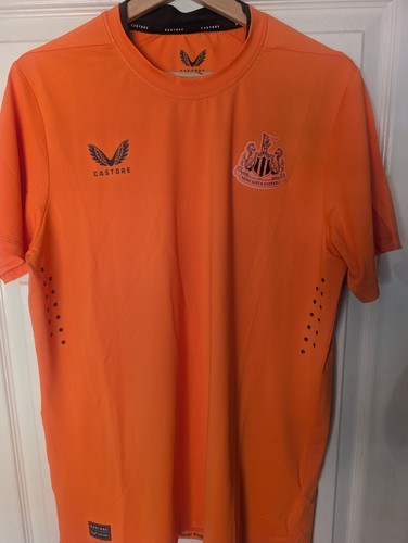 Newcastle united unsponsored - newcastle,