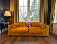 Loaf Atticus Orange Velvet