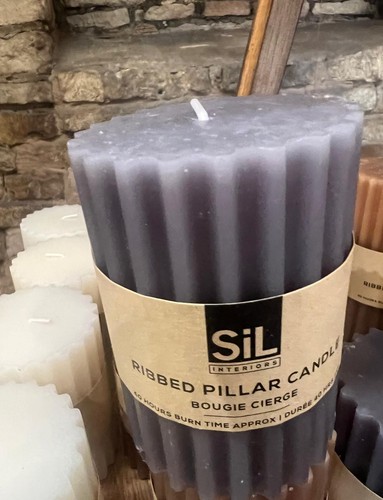 Seashore ribbed pillar candle - ribbed,