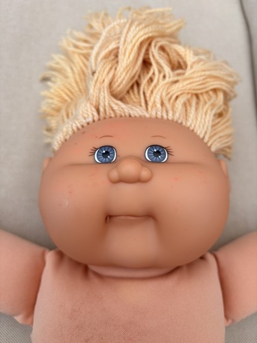 Cabbage patch kids doll - patch,