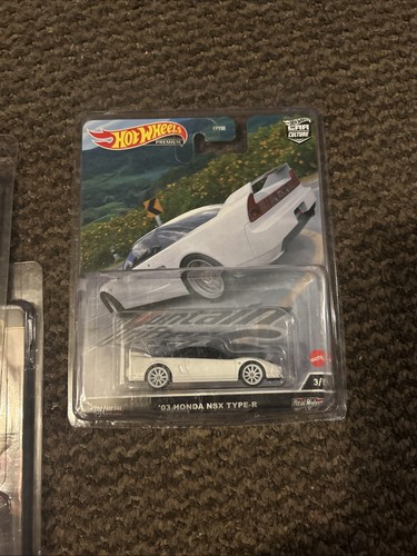 Hot wheels premium car - hot,