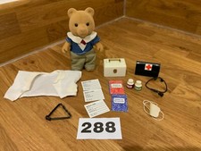 Sylvanian families beautiful doctor murdoch immaculate 100%