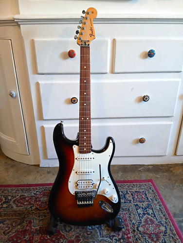 Mexican fender strat hss with - hss,