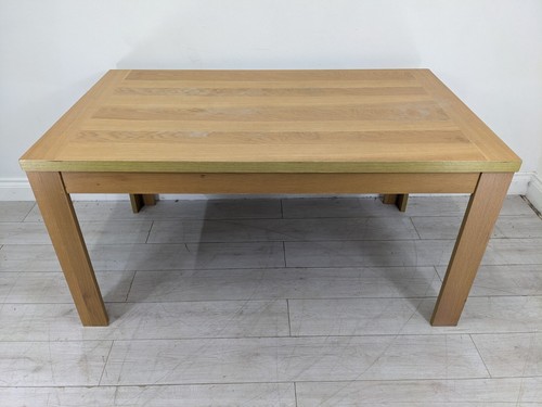 Dining table oak - table, effect