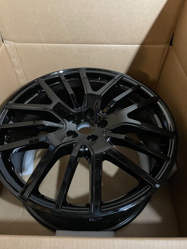 Maserati levante front - levante, wheel