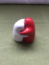 Ceramic Hugging Couple Salt