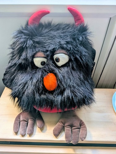 Super cool living puppets - super,