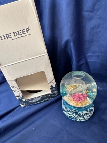 The deep shark - the,