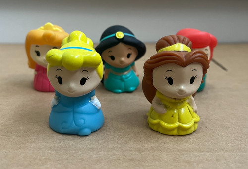 Bundle ginsey plastic - bundle, of