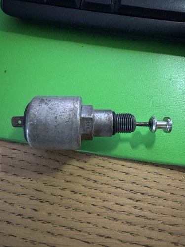 Beetle 1600 idle cut off - idle,