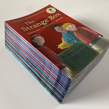 18 Biff Chip And Kipper Books