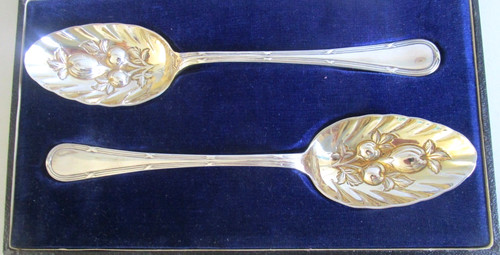 Pair silver plated - plated, berry