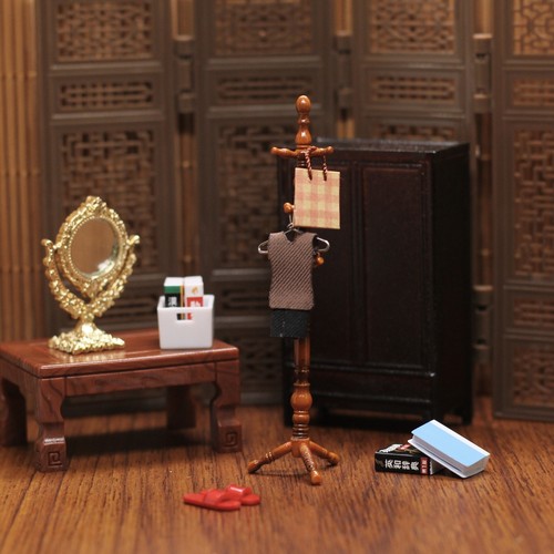 1set 24th scale dolls house - 1:24th,