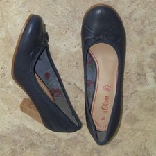 s Oliver navy blue leather
