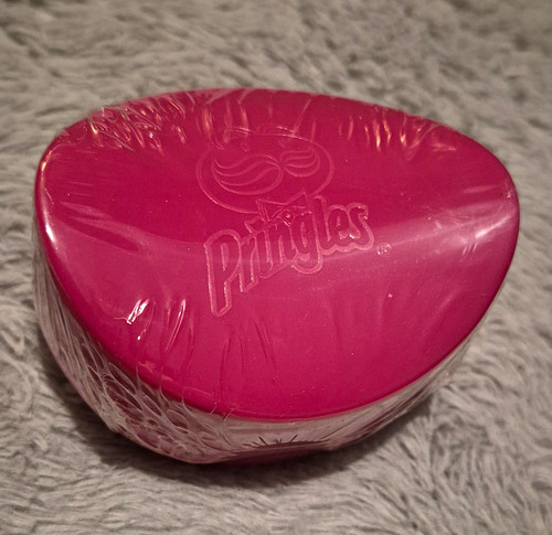 Pringles pink snack pot - pringles,