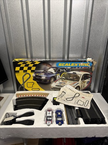 Scalextric world rally subaru - scalextric,