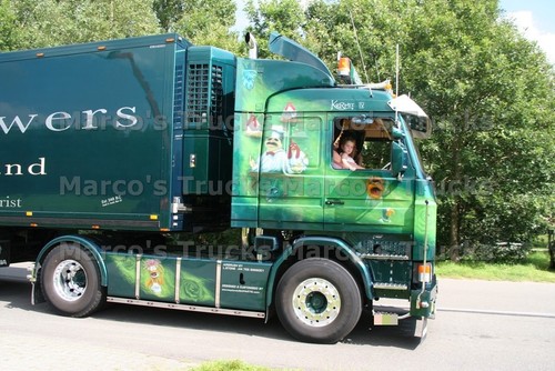 Truck photo volvo - truck,