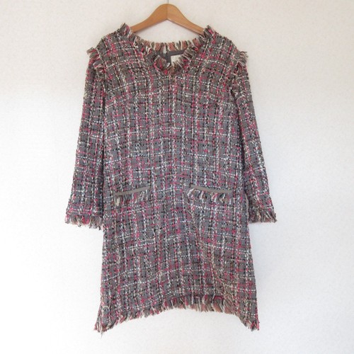 Chesty fringe neck - fringe, v-neck