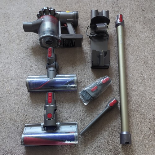 Genuine dyson vacuum - genuine, v7