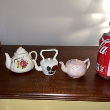 Vintage Retro Set Of 3 Miniature Display Ceramic Pottery Teapots Kettles