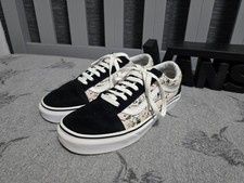 Vans X Peanuts Snoopy &