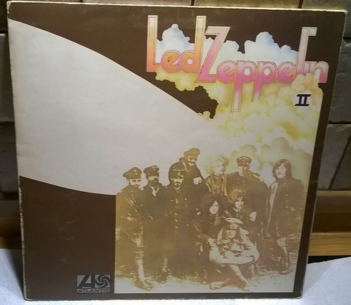 Led zeppelin red plum label - zeppelin, red/plum