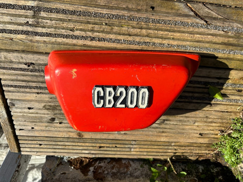 Honda cb200 side - side, panel