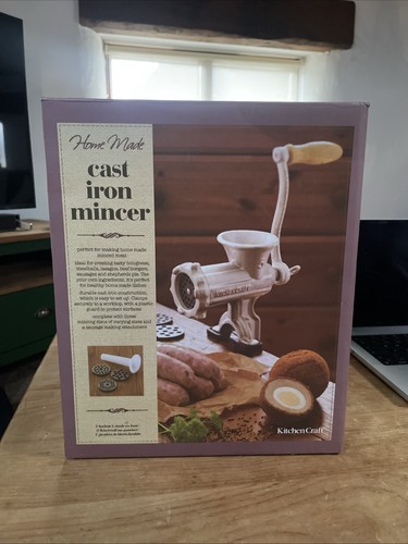 Cast iron hand mincer near - mincer,