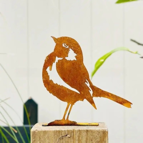 Rusty metal robin bird - metal,