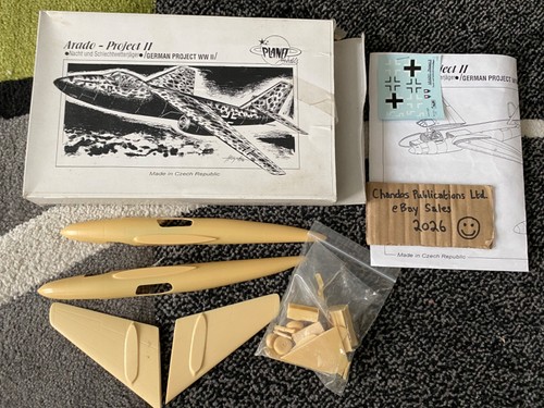 Planet models resin arado - 1/72,