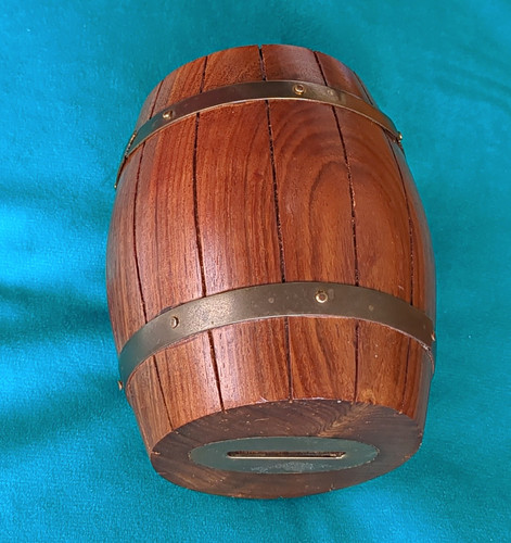 Wooden barrel money - barrel, with