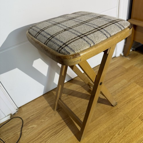 Vintage 1991 wooden - vintage,