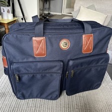 Carlton International Navy