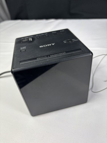 Sony black icf c1b cube - sony, icf-c1b
