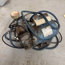 Air  Compressor Broom Wade  2