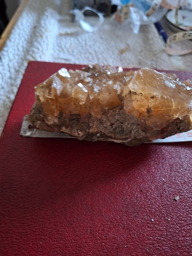 Citrine quartz crystal - citrine,