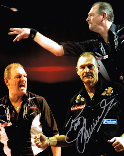 Bob anderson signed darts - anderson, 10x8