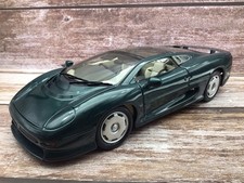 Burago 1/18 ~ Jaguar XJ220 ~